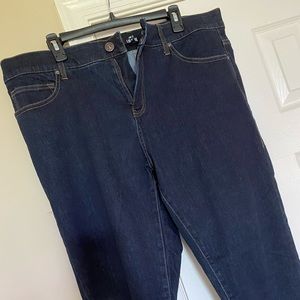 NEW Lularoe Jeans size 36